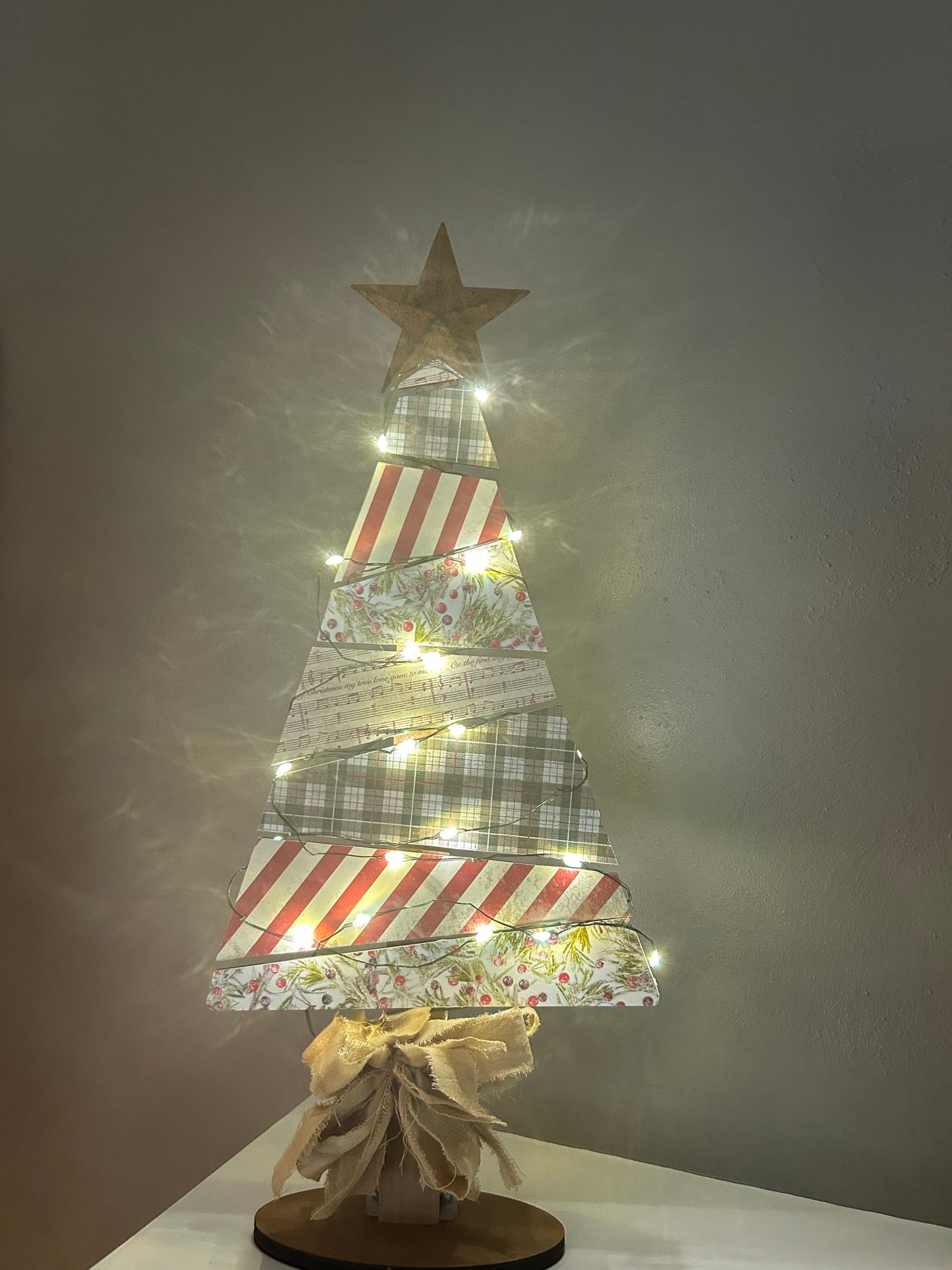 Christmas Tree Shelf Sitter